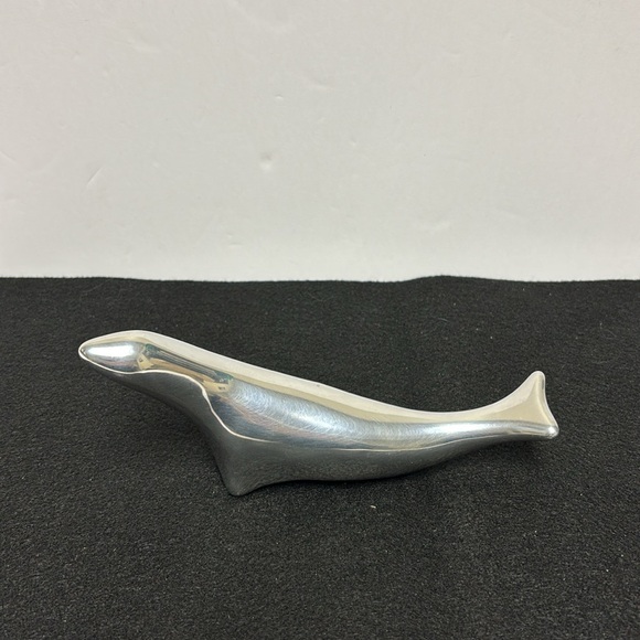 Hoselton MCM Vintage Polished Aluminum Seal Sculpture - Signed - Picture 1 of 10